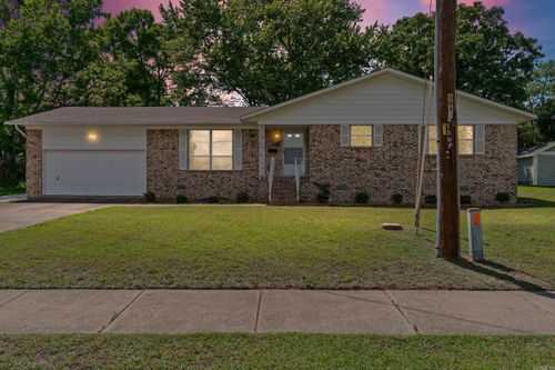 504 Case St, Heber Springs, AR, 72543-2409 | Card Image