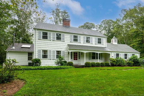 8 Timber Ln, Darien, CT, 06820-2024 | Card Image