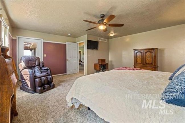 3845 S Powerline Rd, House other with 4 bedrooms, 2 bathrooms and 3 parking in Melba ID | Image 16