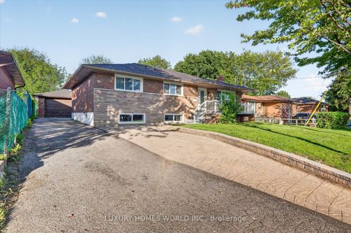 75 Durham St, Oshawa, ON, L1J5P6 | Card Image