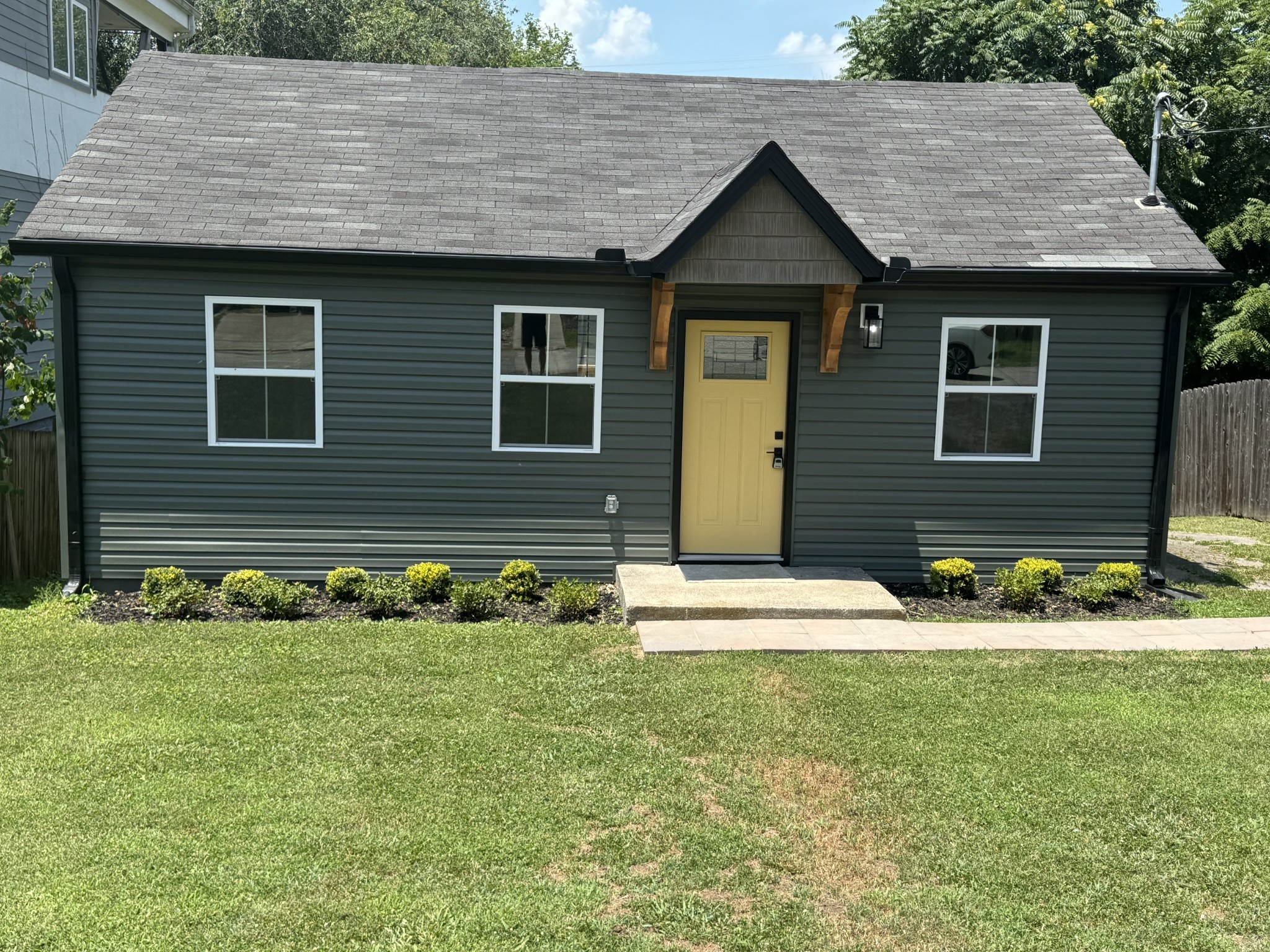 Powers Ave, Nashville, TN 37206