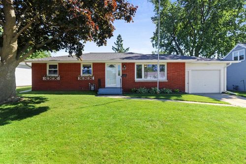 1531 9th Street, GREEN BAY, WI, 54304 | Card Image