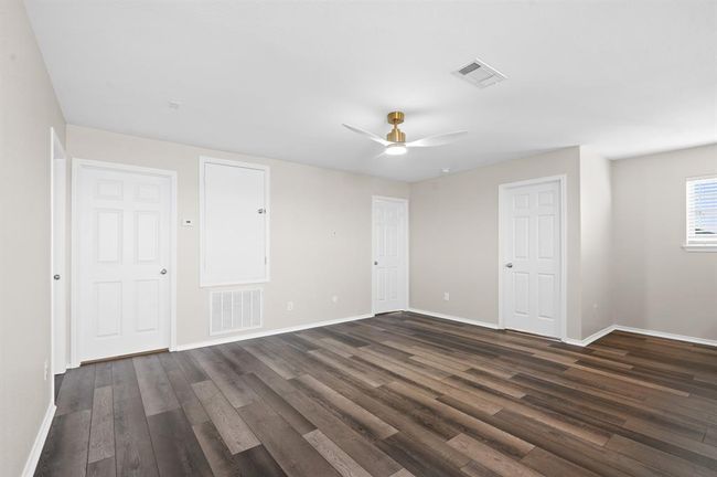 Another view of the upstairs game room | Image 21
