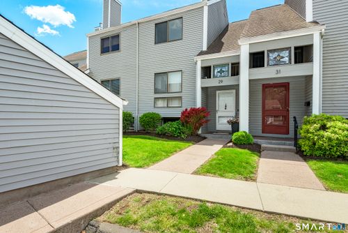 29-29 Crossroads Ln, Glastonbury, CT, 06033-2057 | Card Image