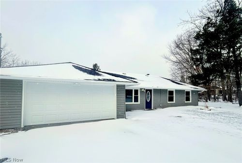 2353 W Hale Dr, Hudson, OH, 44236-3525 | Card Image