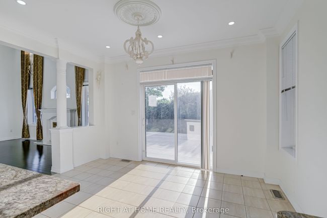 56 Gentle Fox Dr, House other with 6 bedrooms, 5 bathrooms and 2 parking in Caledon ON | Image 10