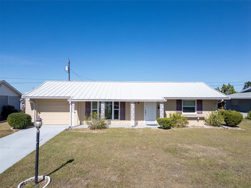 735 Torrey Pines Ave, SUN CITY CENTER, FL, 33573-5543 | Card Image