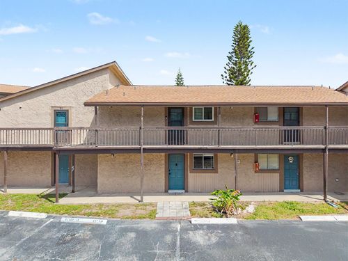 14a2-6314 Newtown Cir, Tampa, FL, 33615-3610 | Card Image