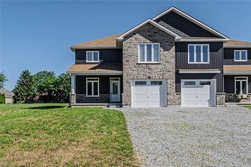 7B Yeager Ave, Simcoe, ON, N3Y5N3 | Card Image