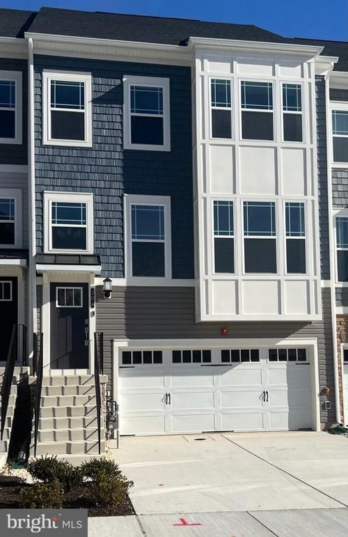 304 Sweetbay Rd, ESSEX, MD, 21221-2158 | Card Image