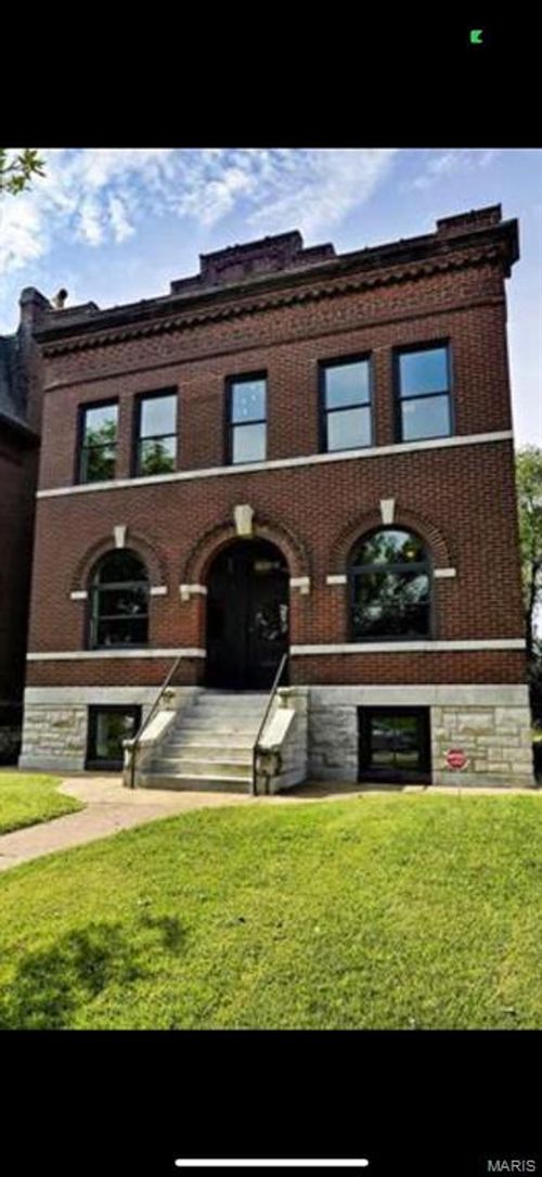 1806 Allen Ave, Saint Louis, MO, 63104-3435 | Card Image