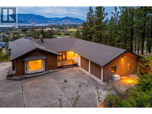1045 Bartholomew Crt, Kelowna, BC, V1W4N2 | Card Image