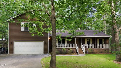 6605 Willow Chase Dr, Willow Spring, NC, 27592-9666 | Card Image