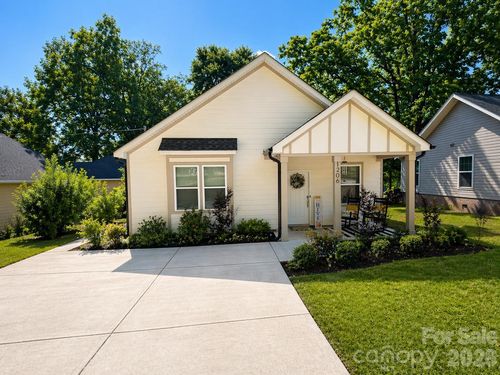 13-1206 8th St, Statesville, NC, 28677-6522 | Card Image