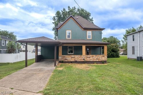 5607 Grand Central Ave, Vienna, WV, 26105-2035 | Card Image