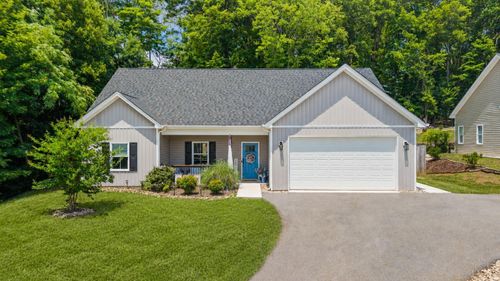 59 Patrick Ct, Madison Heights, VA, 24572-4400 | Card Image