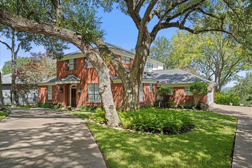 208 Rolling Hill Dr, La Grange, TX, 78945-5893 | Card Image