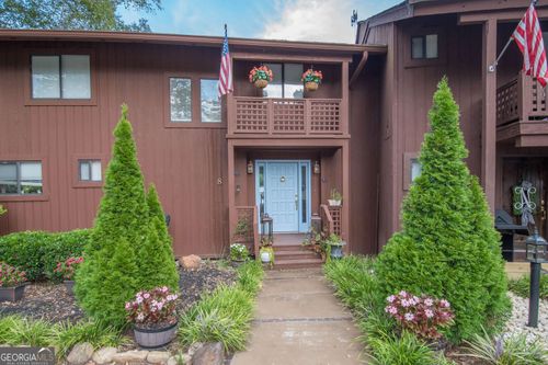 8 Northlake Cir, Peachtree City, GA, 30269-1412 | Card Image