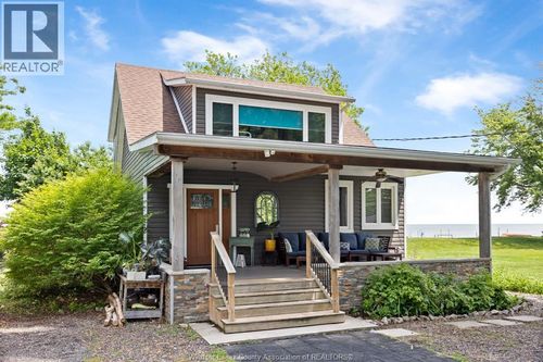 1028 Lilydale Ave, Essex, ON, N0R1A0 | Card Image