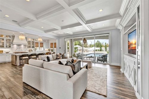 8 Stafford Pl, Tustin, CA, 92782-3753 | Card Image