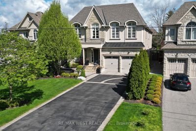 32 Birch Ave, House other with 4 bedrooms, 4 bathrooms and 8 parking in Richmond Hill ON | Image 3