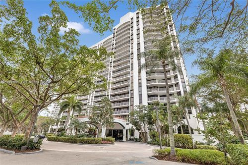 503-3640 Yacht Club Dr, Aventura, FL, 33180-3570 | Card Image
