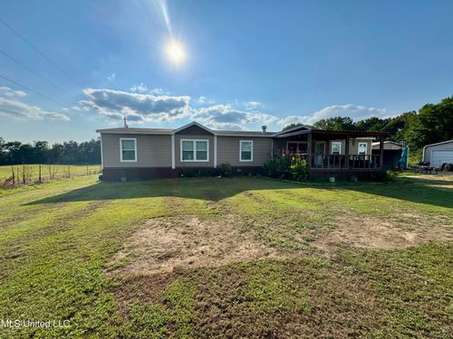 210 Clarence Williams Dr, Coldwater, MS, 38618 | Card Image