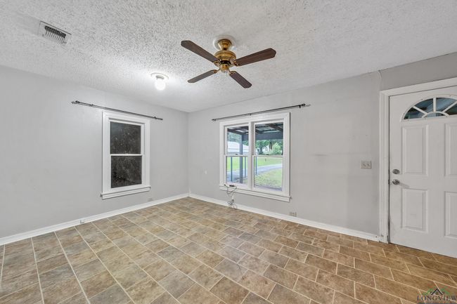 1621 &amp; 1627 Baseball Loop, House other with 5 bedrooms, 3 bathrooms and null parking in Diana TX | Image 28