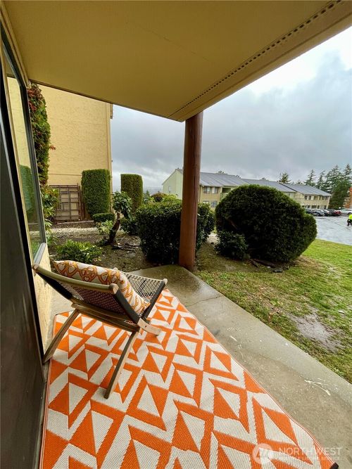 apt-c37-1765 W Sunn Fjord Ln, Bremerton, WA, 98312-5325 | Card Image