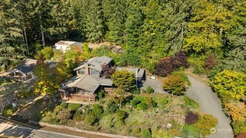 7150 Ne North Shore Rd, Belfair, WA, 98528-9712 | Card Image