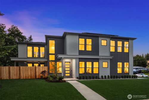 627 155th Avenue Se, Bellevue, WA, 98007 | Card Image