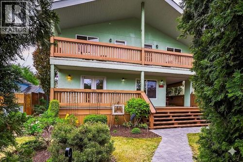 1127 Columbia Street, Kamloops, BC, V2C2W3 | Card Image