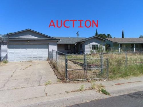 4421 Fenwick Way, North Highlands, CA, 95660-3907 | Card Image