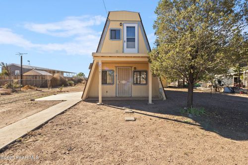 25400 N Ironwood Dr, Paulden, AZ, 86334-2911 | Card Image