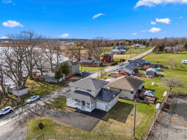 105 N Channel Rd, House other with 3 bedrooms, 2 bathrooms and 3 parking in Johnstown ON | Image 26
