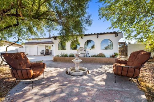 3152 Sundown Dr, Las Vegas, NV, 89169-2545 | Card Image