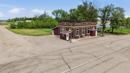 101 Main St N, Stirum, ND, 58069-5101 | Card Image