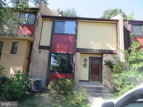 6896 Deer Run Dr, ALEXANDRIA, VA, 22306-1102 | Card Image