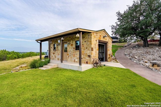112 Juniper Pt, House other with 4 bedrooms, 5 bathrooms and null parking in Ingram TX | Image 63