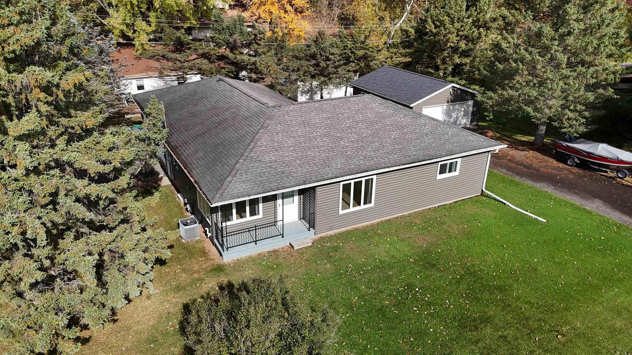 1402 Evergreen Rd, For Sale in Wausau - eXp Realty