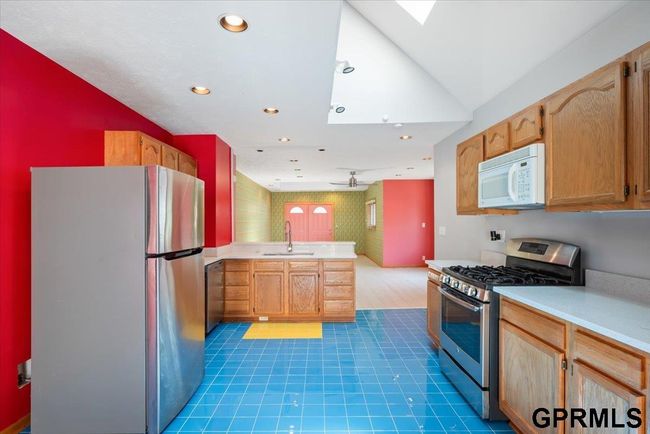 3018 Frederick St, House other with 3 bedrooms, 3 bathrooms and 2 parking in Omaha NE | Image 16
