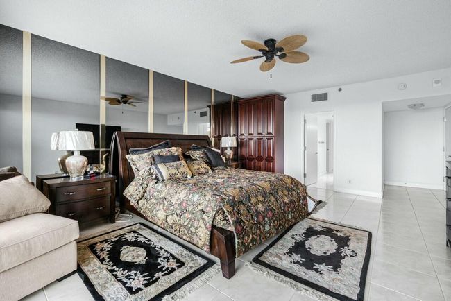 252 - 100 Lakeshore Drive, Condo with 3 bedrooms, 4 bathrooms and null parking in North Palm Beach FL | Image 20