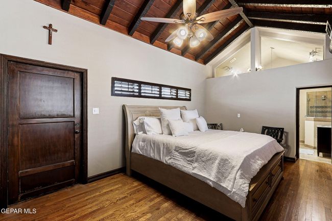 Zoned Primary Bedroom | Image 32