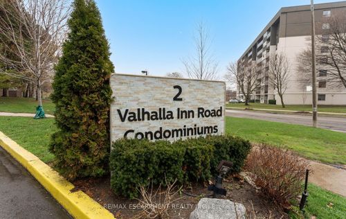 308c-2 Valhalla Inn Road, Etobicoke, ON, M9B6C3 | Card Image