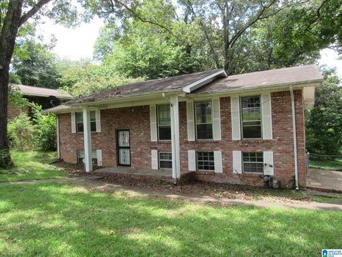 1660 3rd St Nw, Center Point, AL, 35215-5450 | Card Image