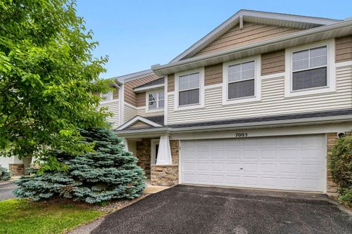 7005 Rose Dr, Rockford, MN, 55373-4578 | Card Image