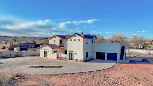 2201 Loma Larga Rd, Corrales, NM, 87048-8693 | Card Image