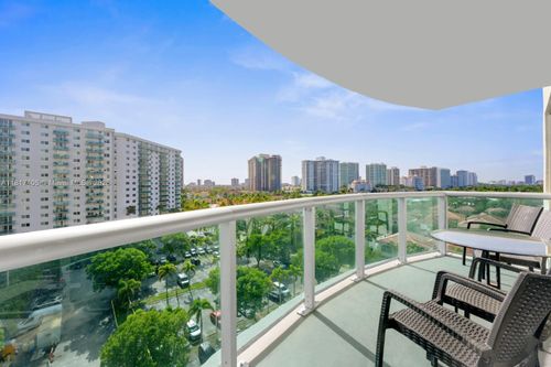apt-916-19370 Collins Ave, Sunny Isles Beach, FL, 33160-2249 | Card Image