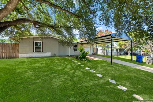 162 Morning Valley St, San Antonio, TX, 78227-4824 | Card Image