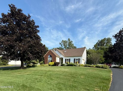 4 Sierra Trce, Ballston Lake, NY, 12019-1024 | Card Image